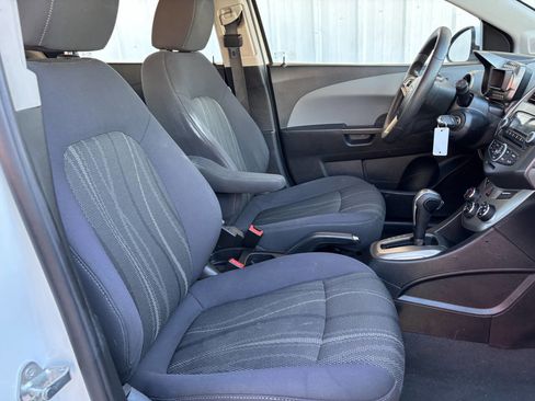 Used 2015 Chevrolet Sonic LT image 14