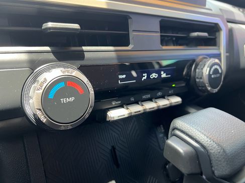 Used 2024 Toyota Tacoma SR RWD image 30