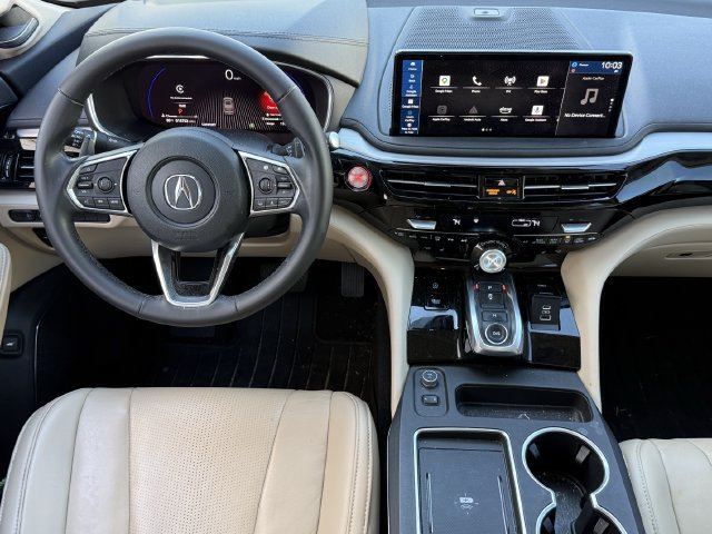 Used 2025 Acura MDX w/ Technology Package FWD image 11