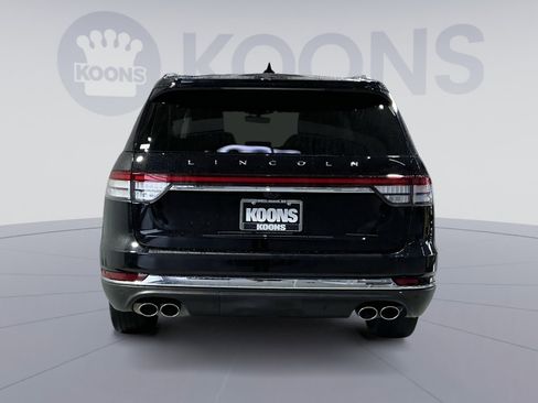 Used 2024 Lincoln Aviator AWD w/ Premium Package image 15