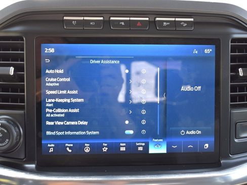 Used 2021 Ford F150 Lariat w/ Max Trailer Tow Package AWD/4WD image 26