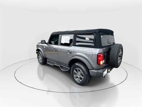 Used 2021 Ford Bronco Big Bend image 6