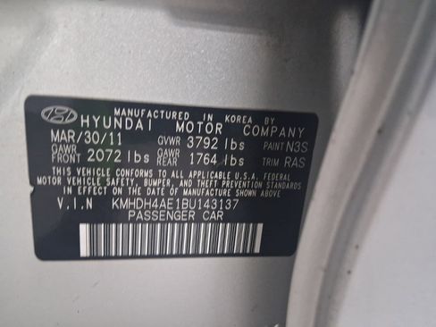 Used 2011 Hyundai Elantra GLS w/ Preferred Equipment Pkg 3 FWD image 26