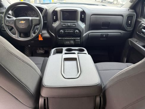 Used 2021 Chevrolet Silverado 1500 Custom AWD/4WD image 14