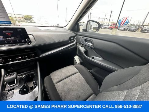 Used 2026 Nissan Rogue SV FWD image 14