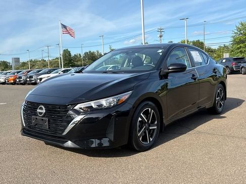Certified 2024 Nissan Sentra SV FWD image 5