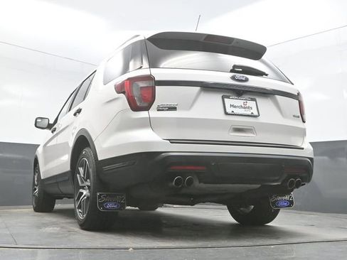 Used 2018 Ford Explorer Sport image 37
