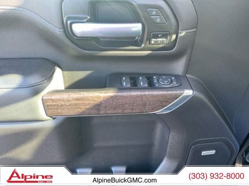 Used 2022 GMC Sierra 3500 Denali image 18