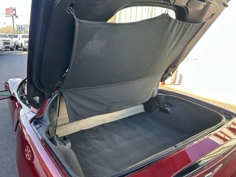 Used 2006 Chevrolet Corvette Coupe w/ Preferred Equipment Group image 11