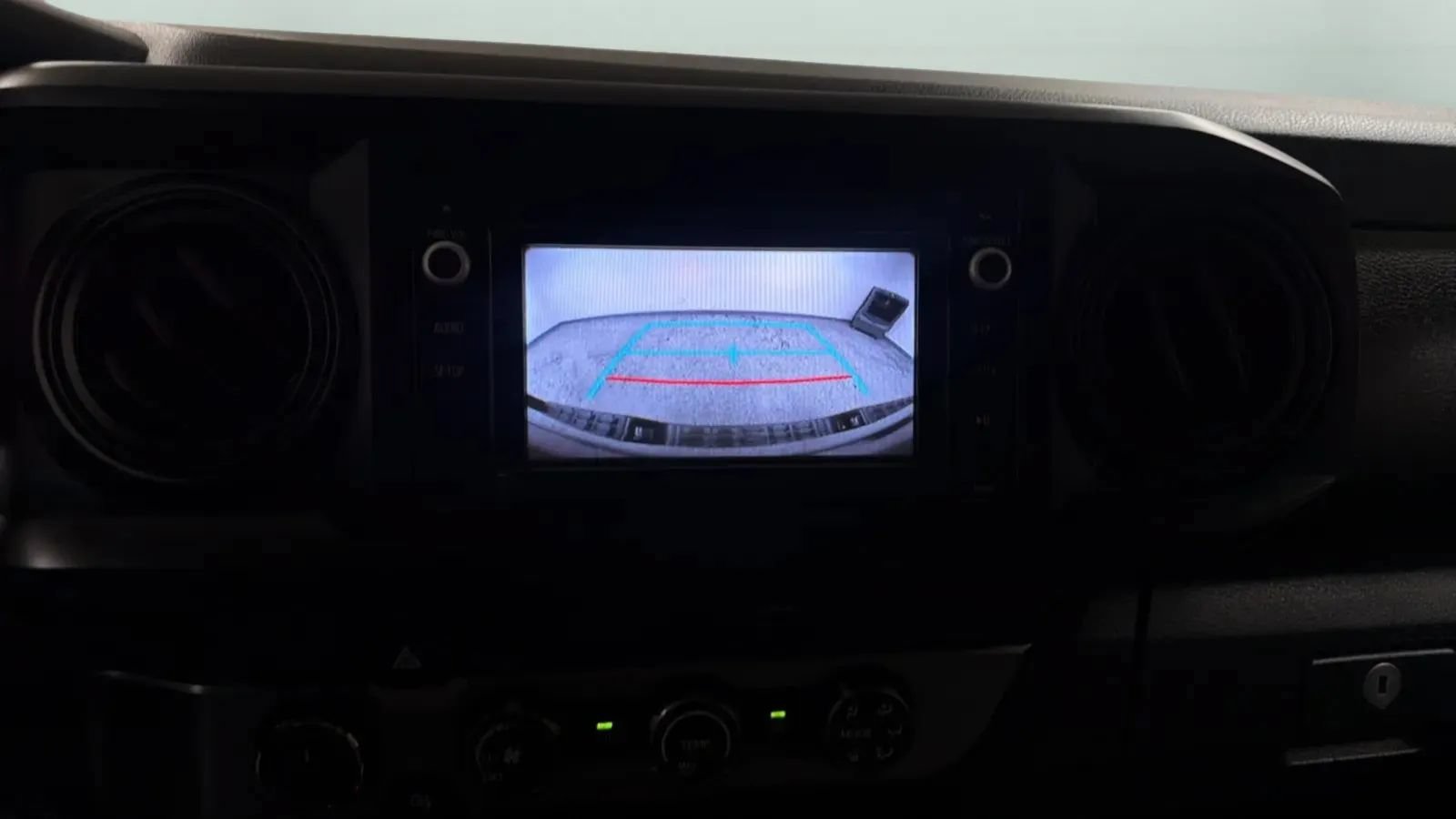 Used 2019 Toyota Tacoma SR w/ SR Convenience Package AWD/4WD image 14
