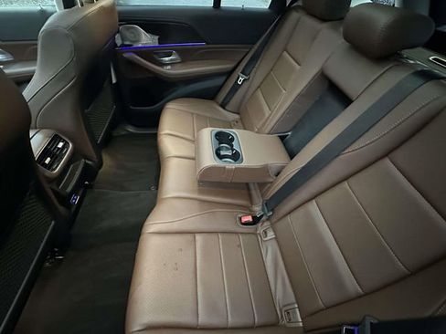 Used 2024 Mercedes-Benz GLE 350 4MATIC image 17