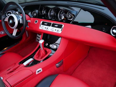Used 2001 BMW Z8 RWD image 11