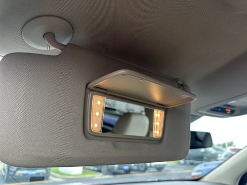Used 2021 Buick Enclave Premium w/ Surround and Sites Package AWD/4WD image 82