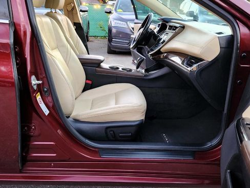 Used 2013 Toyota Avalon XLE Touring image 43