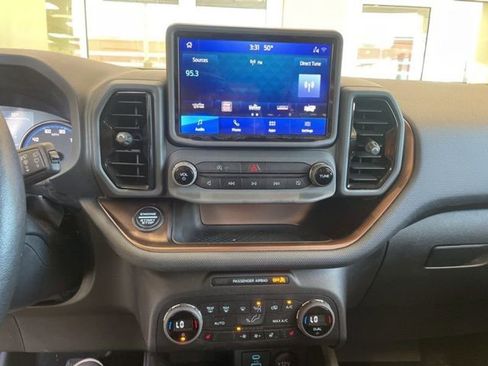Used 2021 Ford Bronco Sport Outer Banks image 11