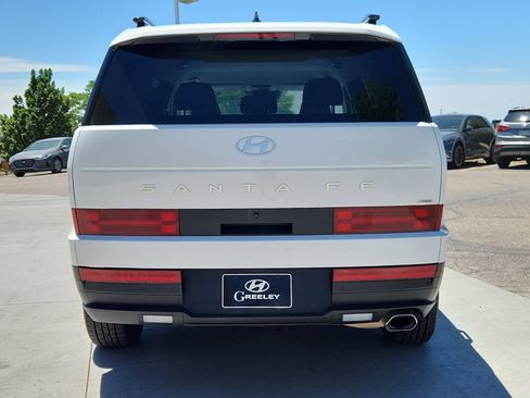 Used 2025 Hyundai Santa Fe SEL AWD/4WD image 4