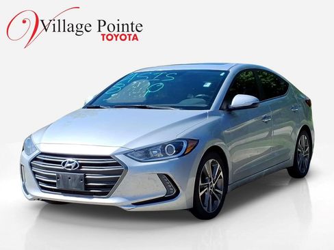 Used 2017 Hyundai Elantra Limited w/ Limited Tech Package 04 FWD image 1