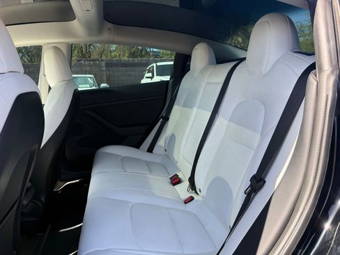 Used 2022 Tesla Model 3 Performance AWD/4WD image 8