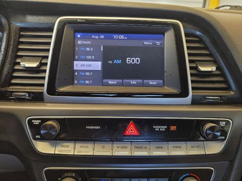 Used 2019 Hyundai Sonata SE FWD image 25