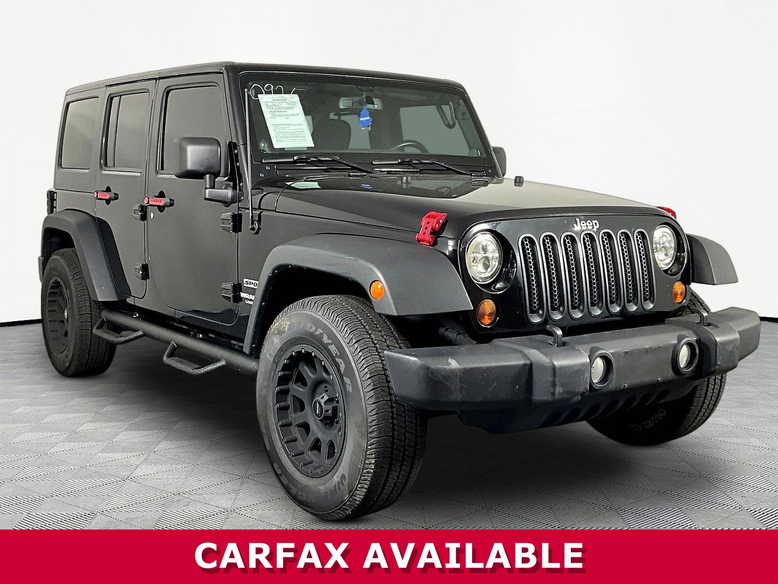 Used 2013 Jeep Wrangler Unlimited Sport AWD/4WD image 3