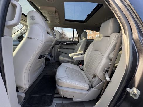 Used 2014 Buick Enclave Leather image 23