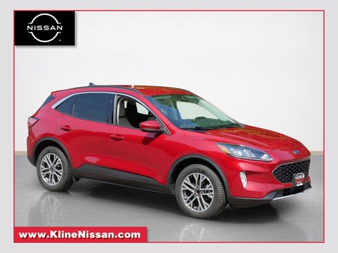 Used 2021 Ford Escape SEL w/ Technology Package AWD/4WD image 1