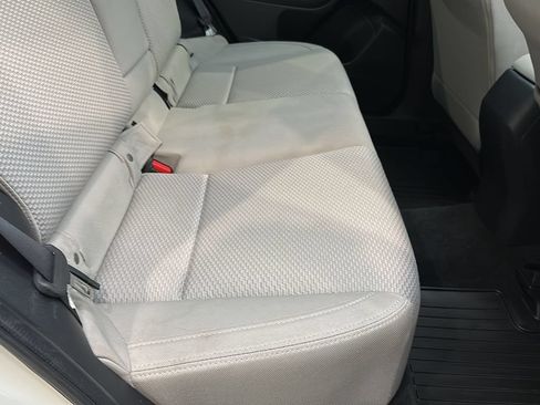 Used 2017 Subaru Forester 2.5i Premium w/ All-Weather Package AWD/4WD image 19