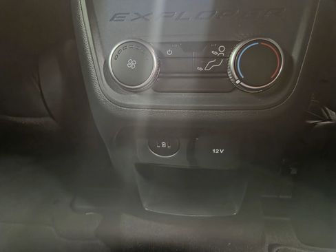 Used 2026 Ford Explorer ST-Line w/ ST-Line Street Pack AWD/4WD image 34