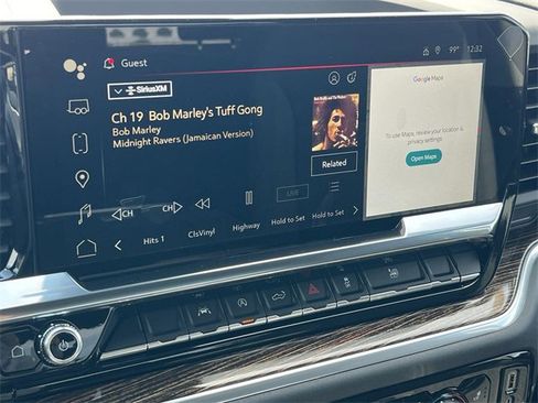 New 2026 GMC Sierra 1500 Elevation w/ LPO, Elevation Black Package image 16