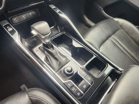 Used 2023 Kia Sorento SX FWD image 19