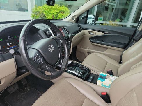 Used 2020 Honda Ridgeline RTL-E image 5