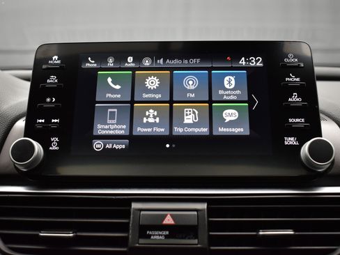 Used 2018 Honda Accord EX image 29