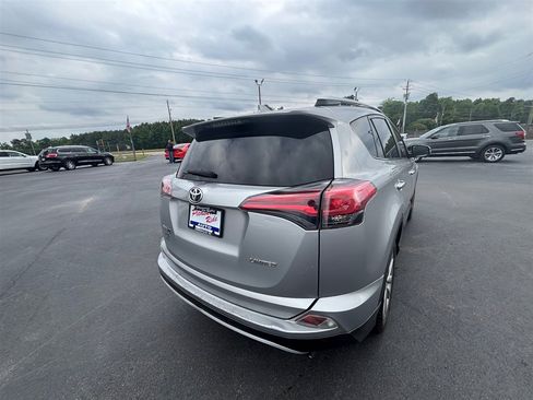 Used 2016 Toyota RAV4 Limited FWD image 7