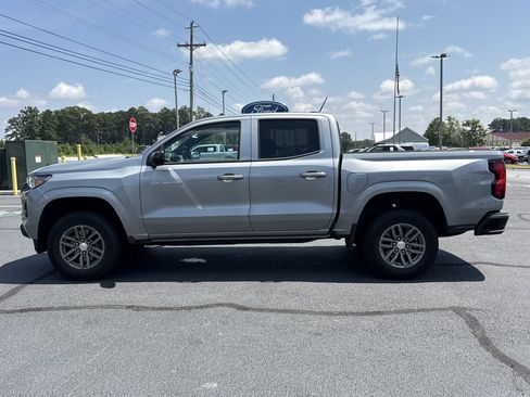 Used 2025 Chevrolet Colorado LT RWD image 15