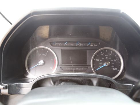 Used 2017 Ford F250 XLT image 11