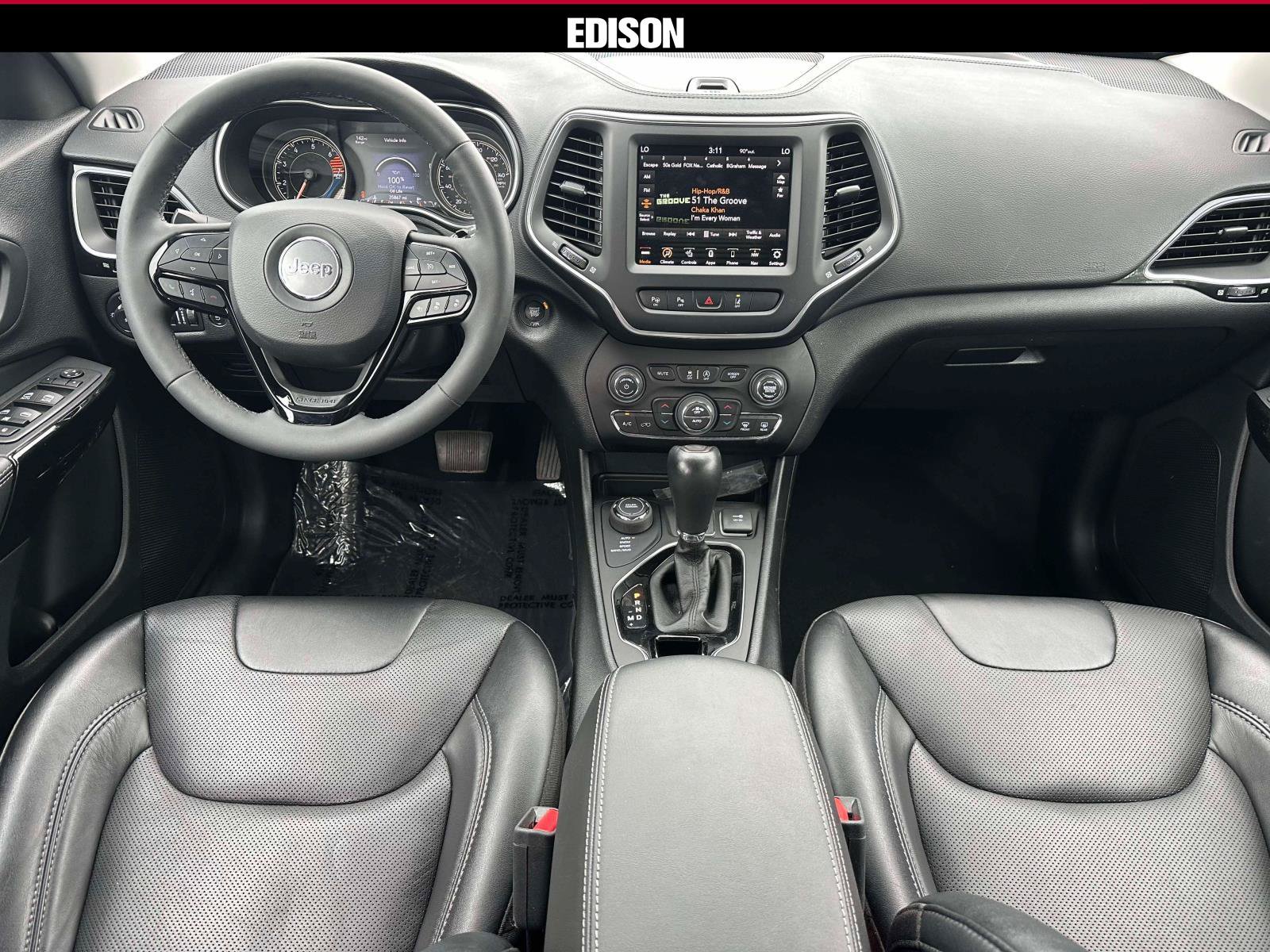 Used 2023 Jeep Cherokee Altitude Lux AWD/4WD image 12