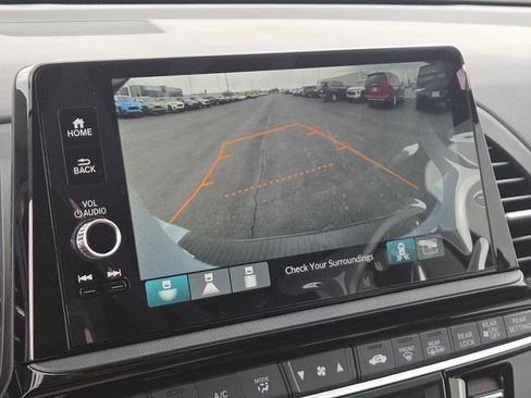 New 2026 Honda Odyssey Touring image 9