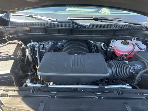 New 2026 Chevrolet Suburban High Country w/ Sun And Tow Package image 37