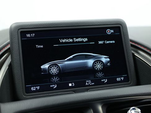 Used 2018 Aston Martin DB11 V12 image 30