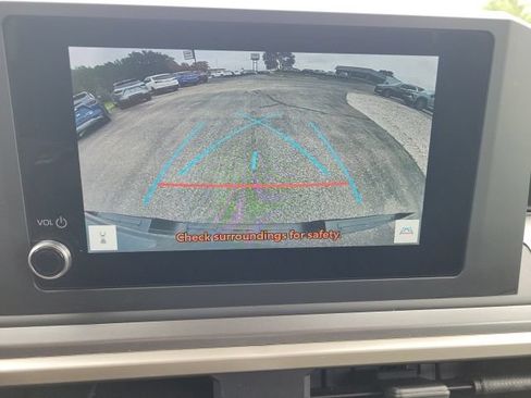 Used 2024 Toyota Tacoma TRD Sport AWD/4WD image 52