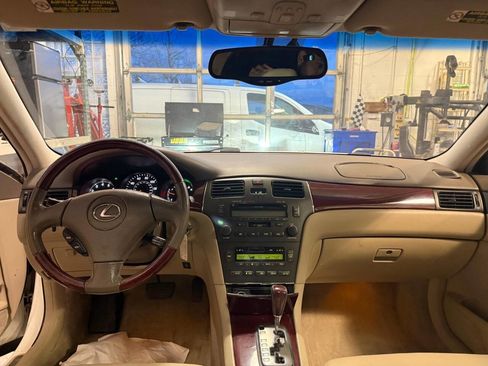 Used 2004 Lexus ES 330 image 18