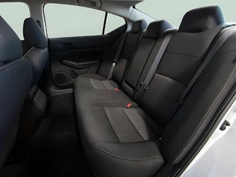 Certified 2024 Nissan Altima 2.5 S image 12