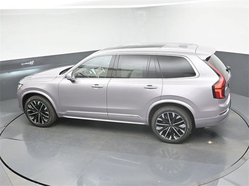 New 2026 Volvo XC90 B6 Core image 47