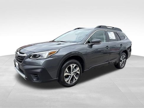 Used 2020 Subaru Outback Limited AWD/4WD image 3