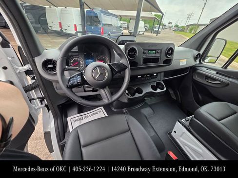 New 2026 Mercedes-Benz Sprinter 2500 image 11