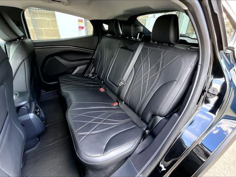 Used 2025 Ford Mustang Mach-E Select w/ Comfort Package Lite image 21