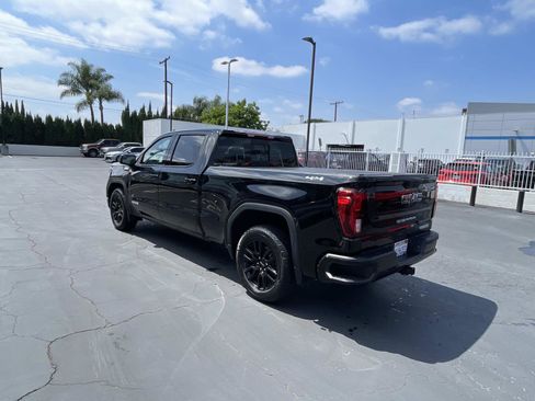 Used 2021 GMC Sierra 1500 Elevation w/ Preferred Package AWD/4WD image 7