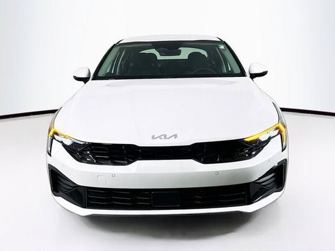 New 2025 Kia K5 LXS image 2