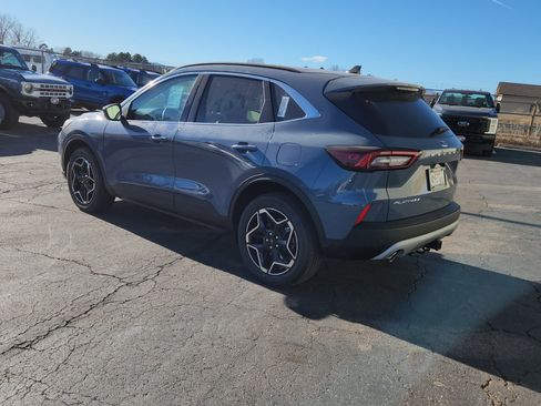 New 2026 Ford Escape Platinum w/ Equipment Group 601A image 10