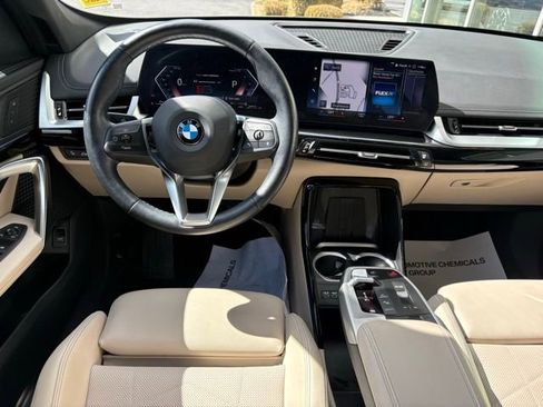 Used 2023 BMW X1 xDrive28i image 12